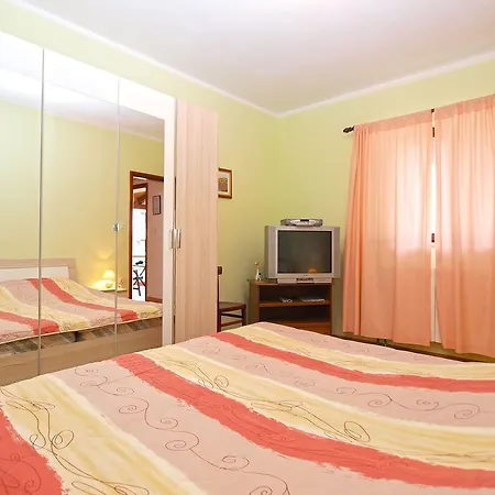Apartman Robert 1317 Pomer